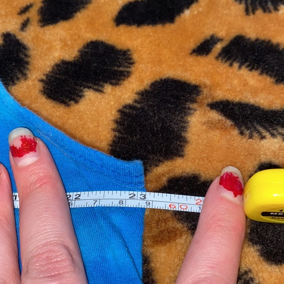 3/$30 Iron Man Tank Top - Picture 6 of 8